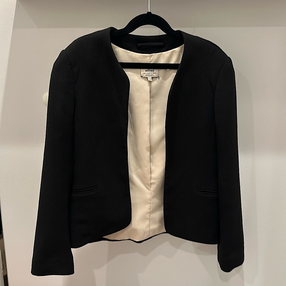 Aritzia Wilfred open front black blazer 00